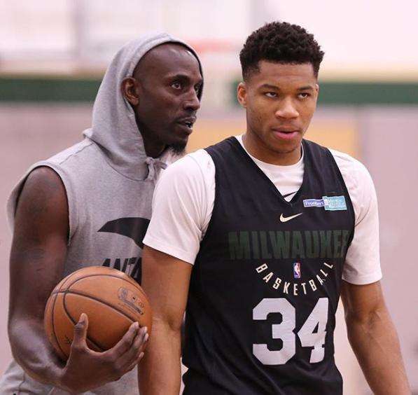 杯中表现出 杯中表现出