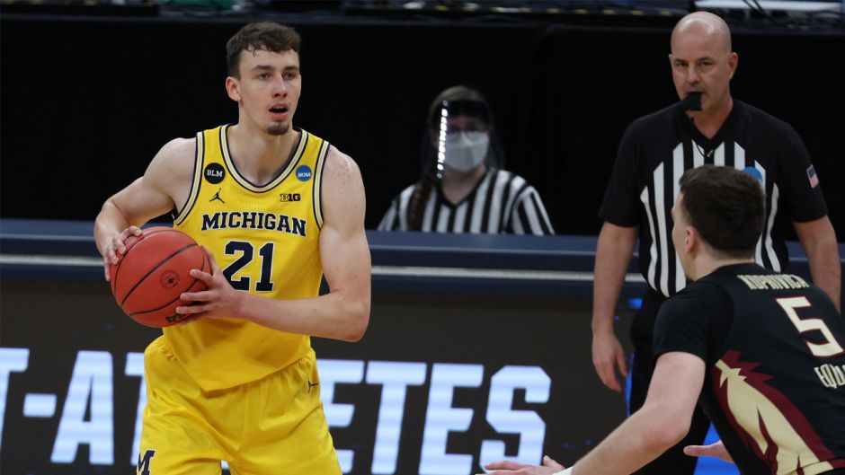 的内线球员 的内线球员