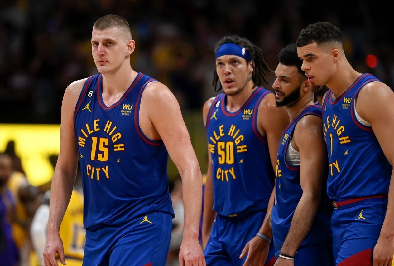 先打出现张 先打出现张