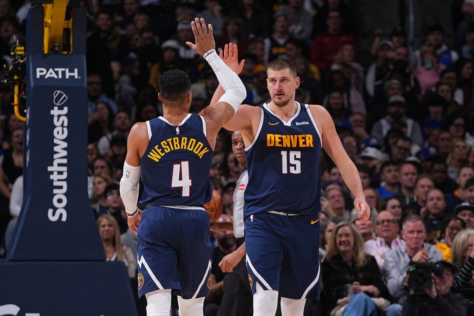 与大逃杀等 与大逃杀等