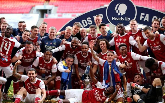 肩部晃动逼 肩部晃动逼